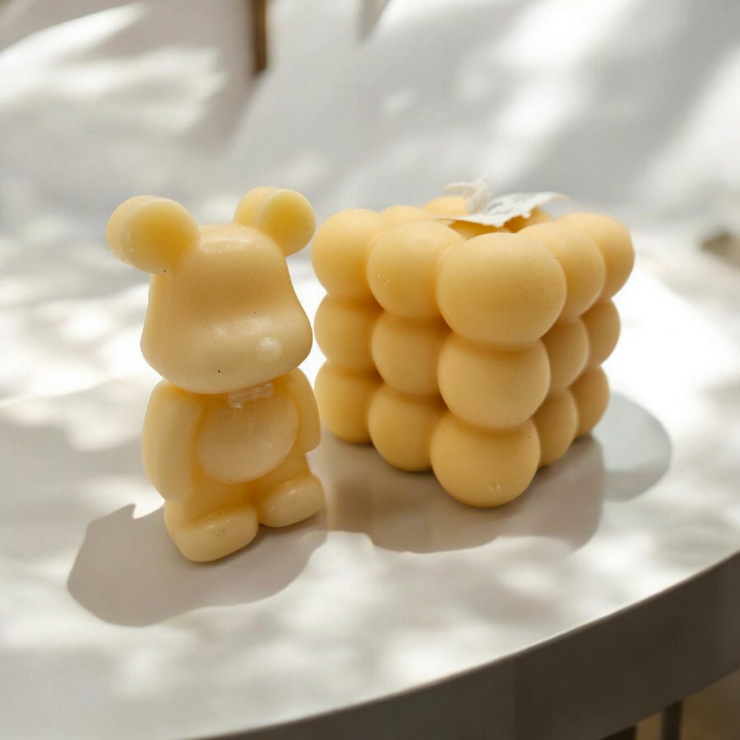 Bubble Square Soy Wax Candle - Fresh Creamy Scent