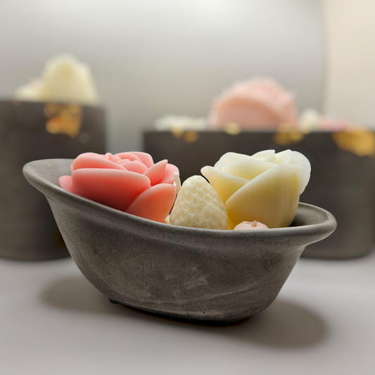 Blooming Tub Candle