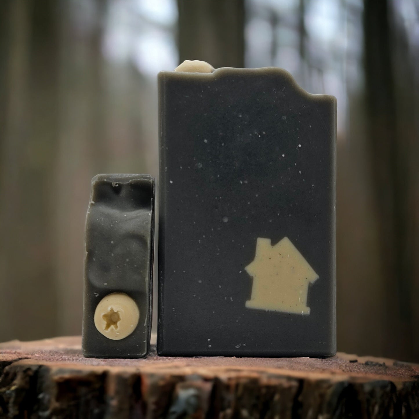 White House" Hemp Soap Bar | Natural Handmade Soap | Fruity Scent | Vegan Skincare | Moisturizing & Nourishing | Eco-Friendly Gift
